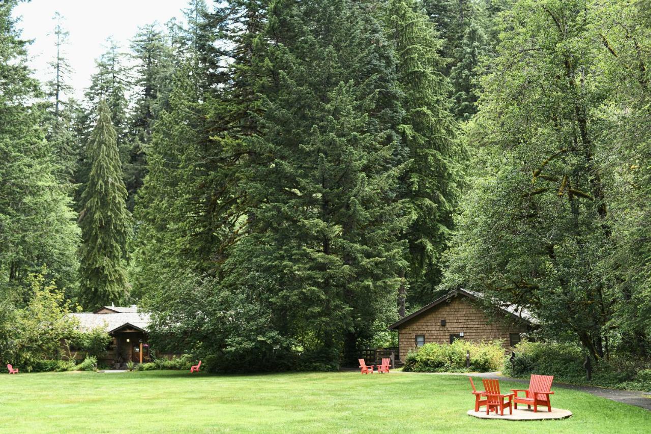 Silver Falls Lodge & Conference Center Sublimity Exteriör bild